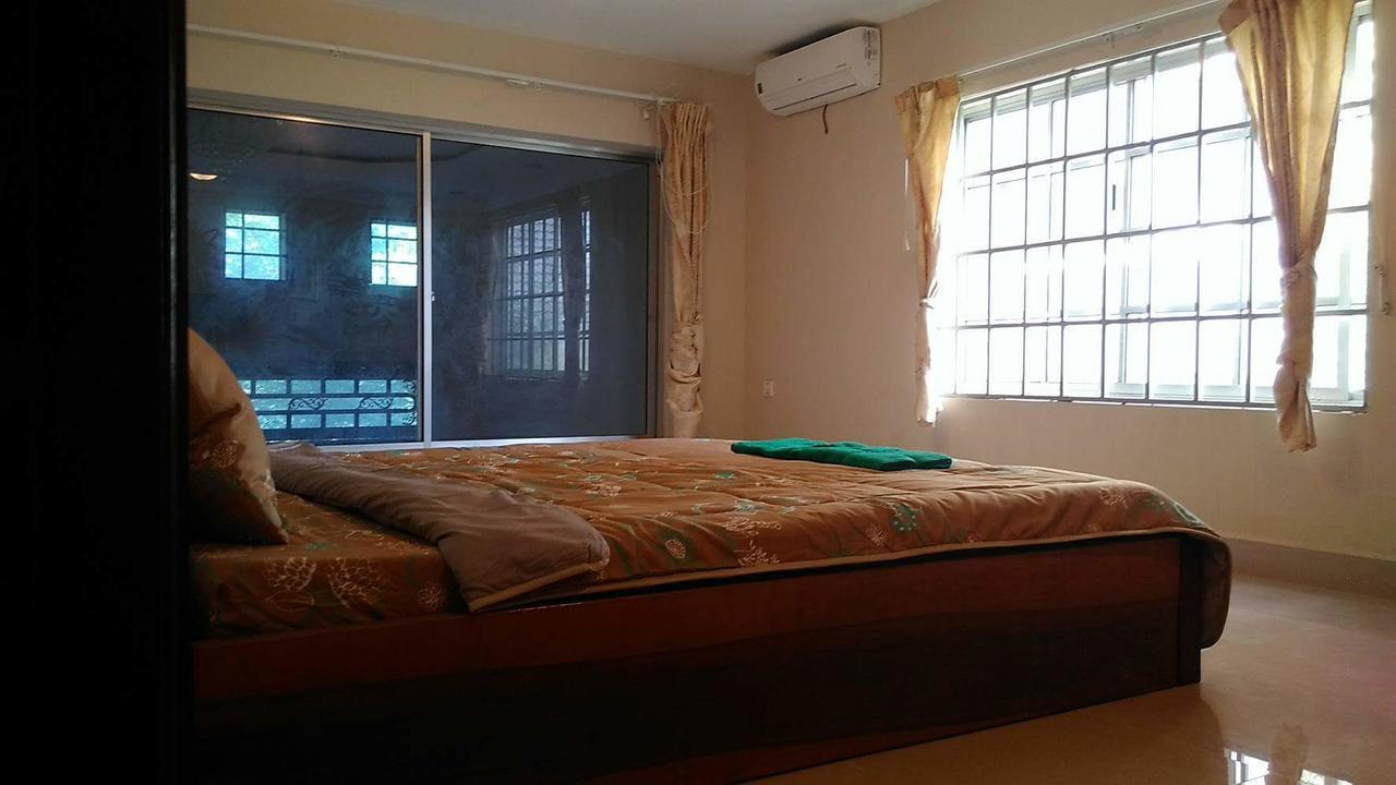 Kepmandou Lounge-Bar Bed & Breakfast Exterior foto