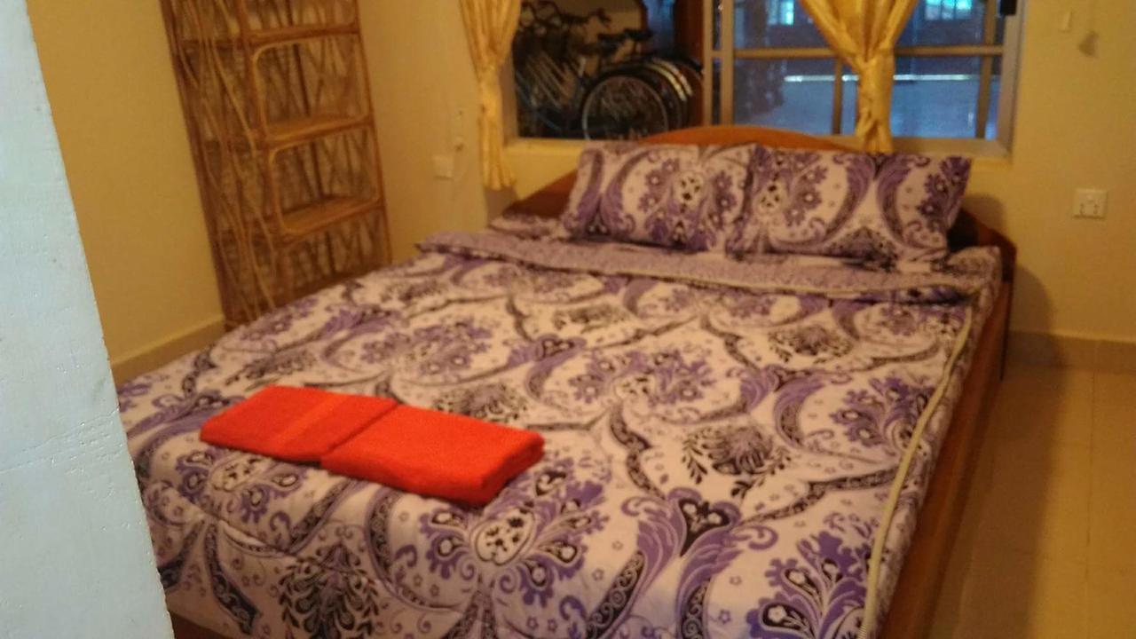 Kepmandou Lounge-Bar Bed & Breakfast Exterior foto