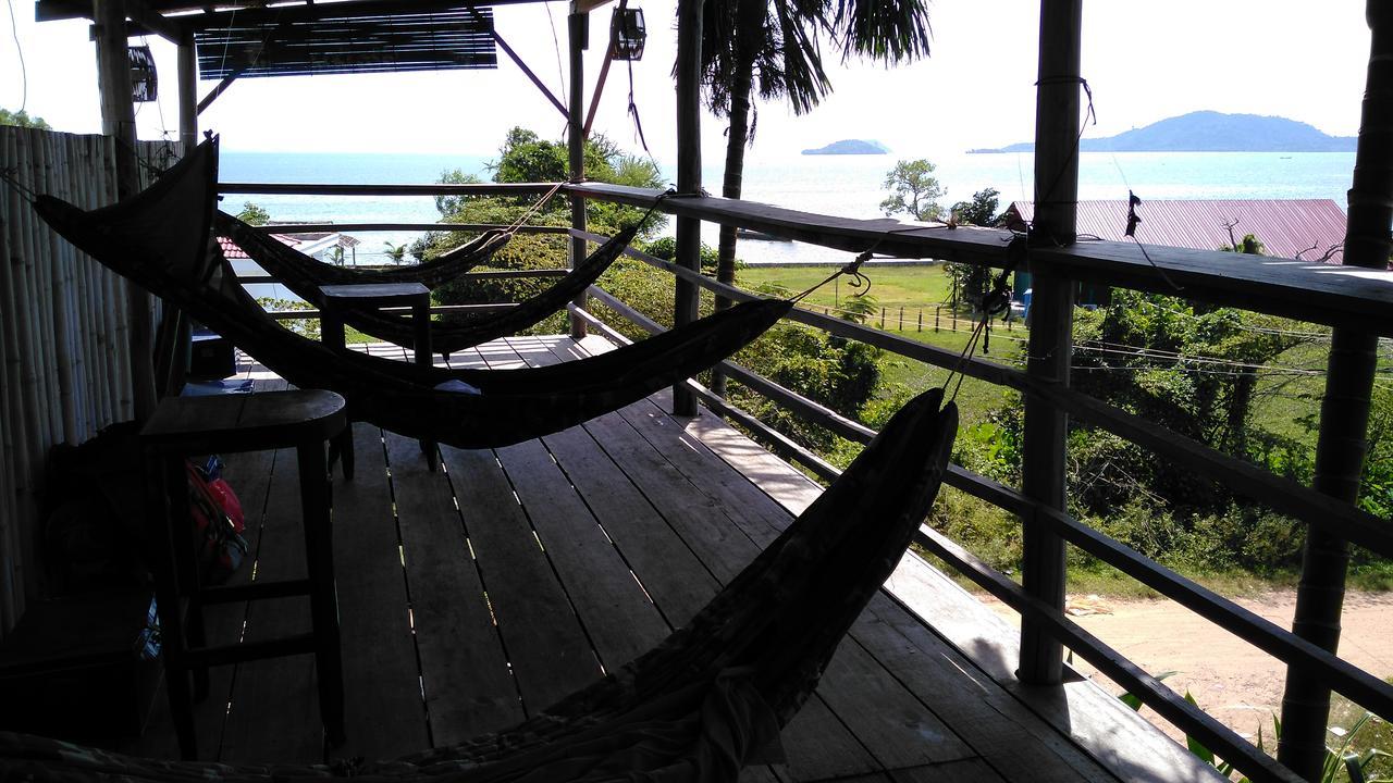 Kepmandou Lounge-Bar Bed & Breakfast Exterior foto