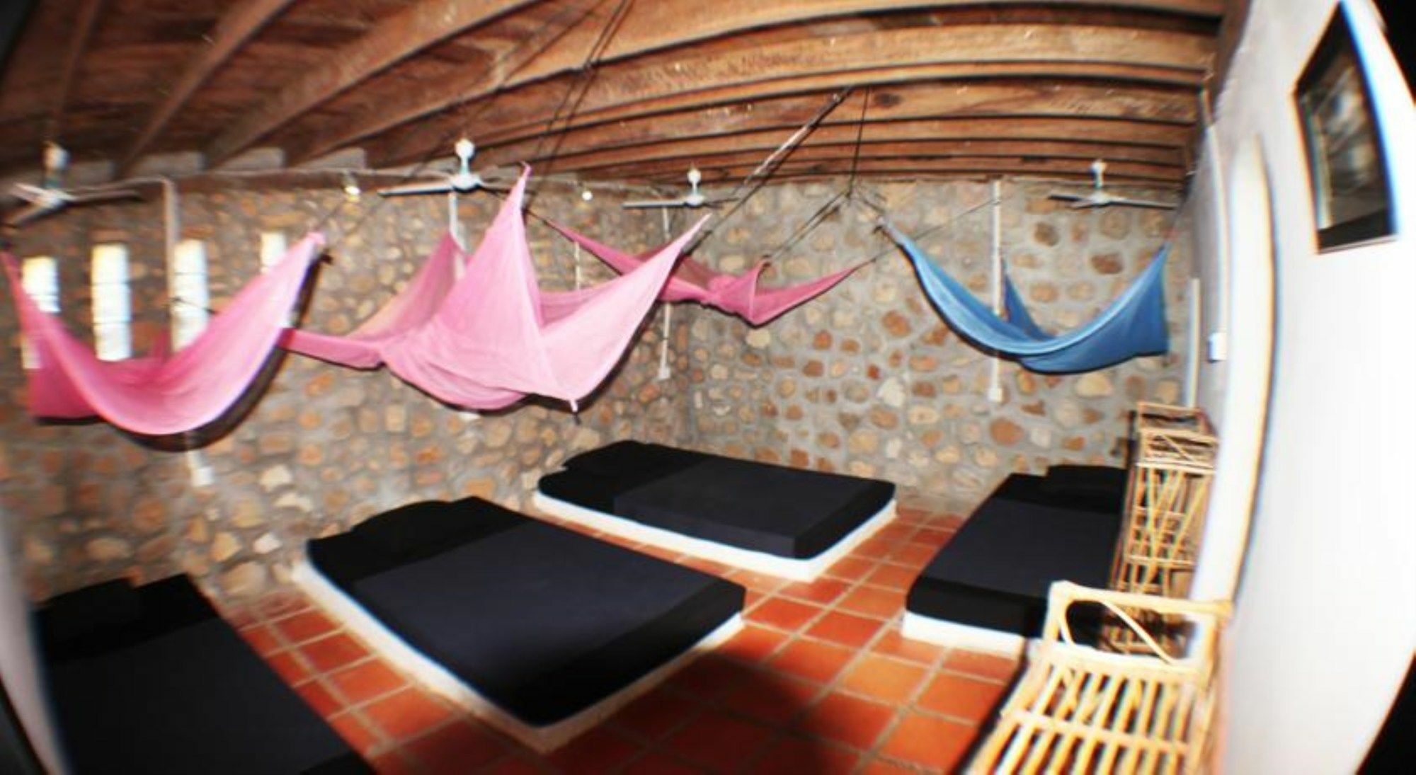 Kepmandou Lounge-Bar Bed & Breakfast Exterior foto