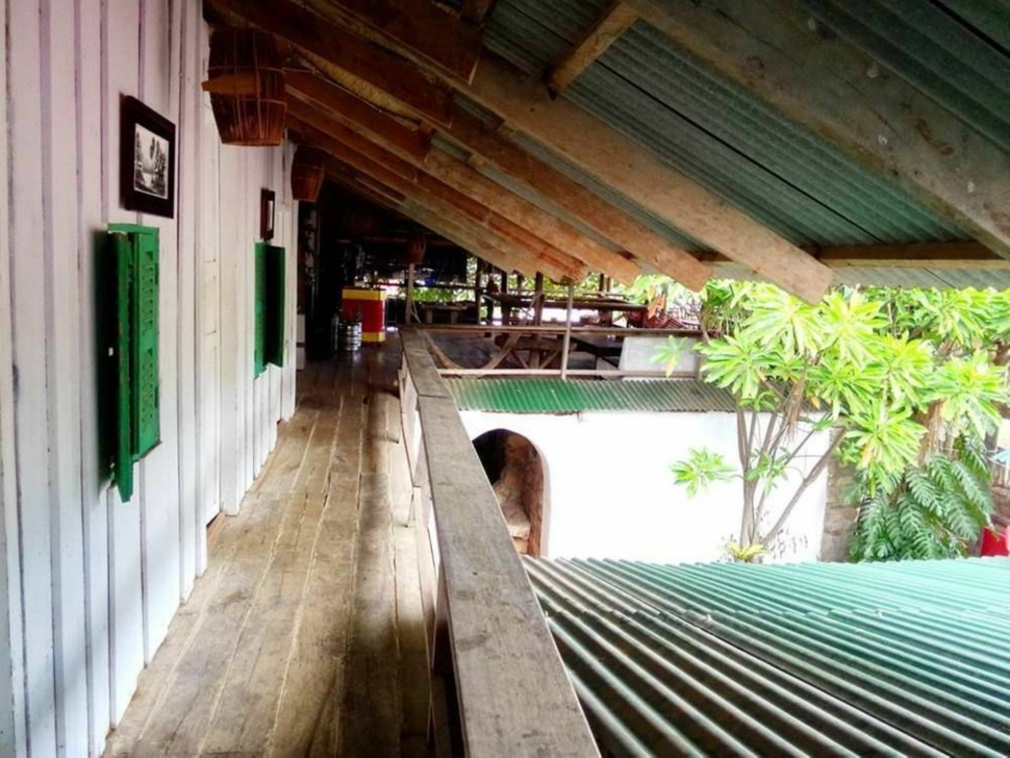 Kepmandou Lounge-Bar Bed & Breakfast Exterior foto